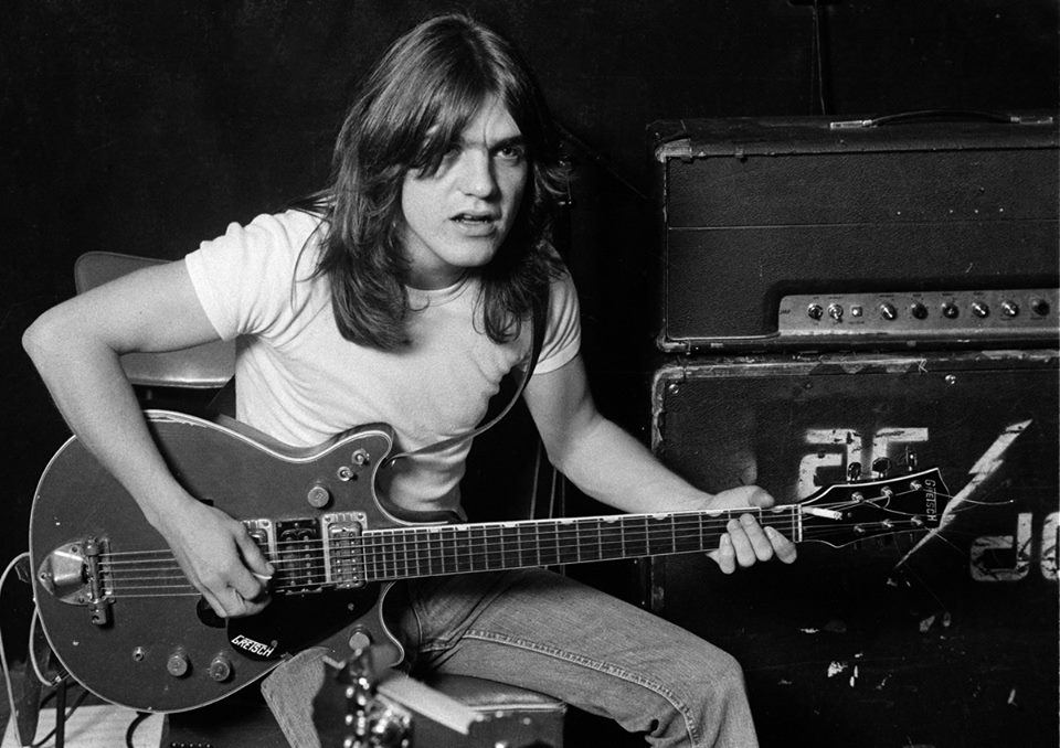 malcolm young ac dc 2